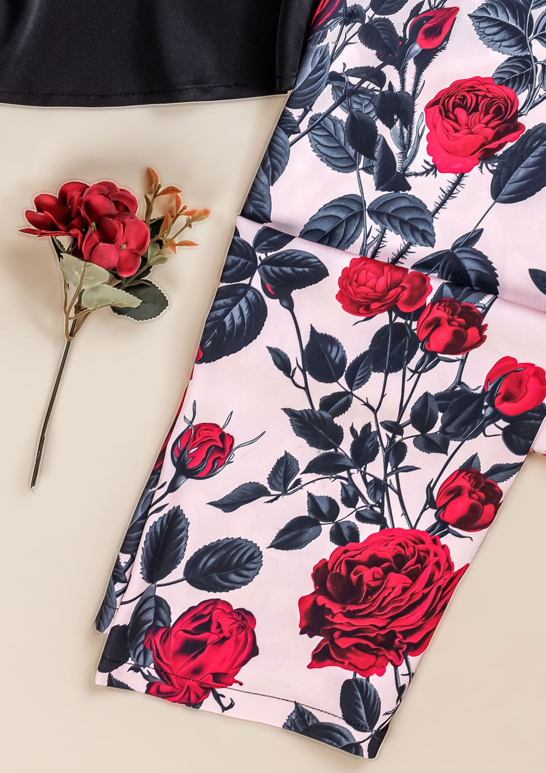 طقم بيجاما ساتان