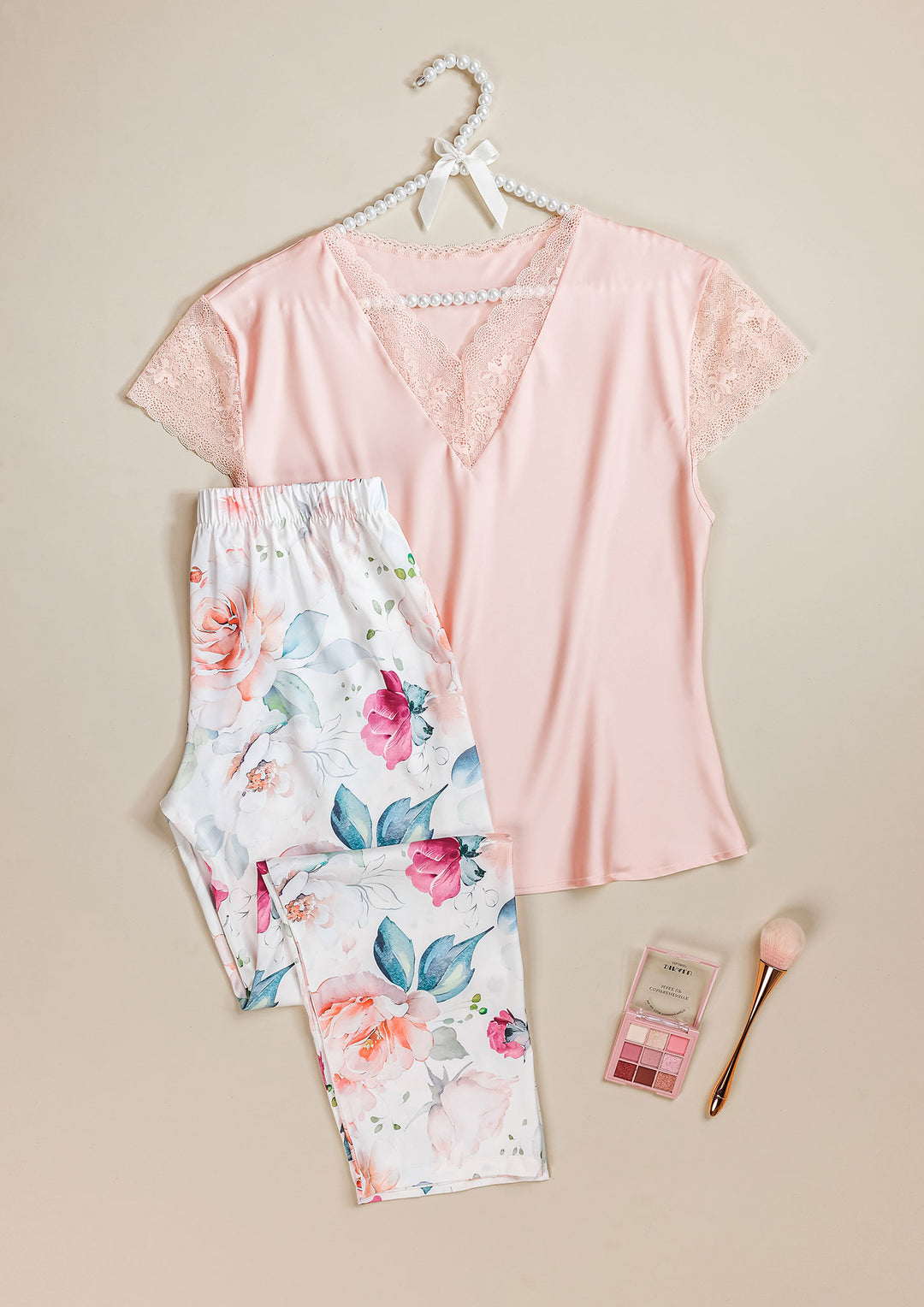 طقم بيجاما ساتان