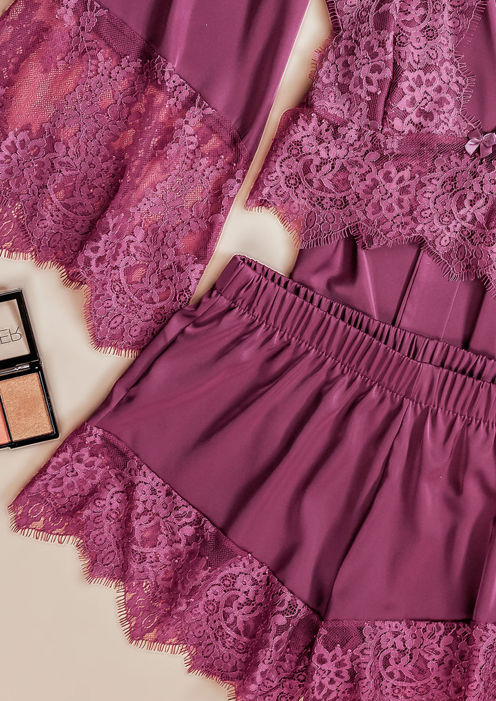 بيجامة ساتان ٤ قطع ٣٥٠٠-٢٥