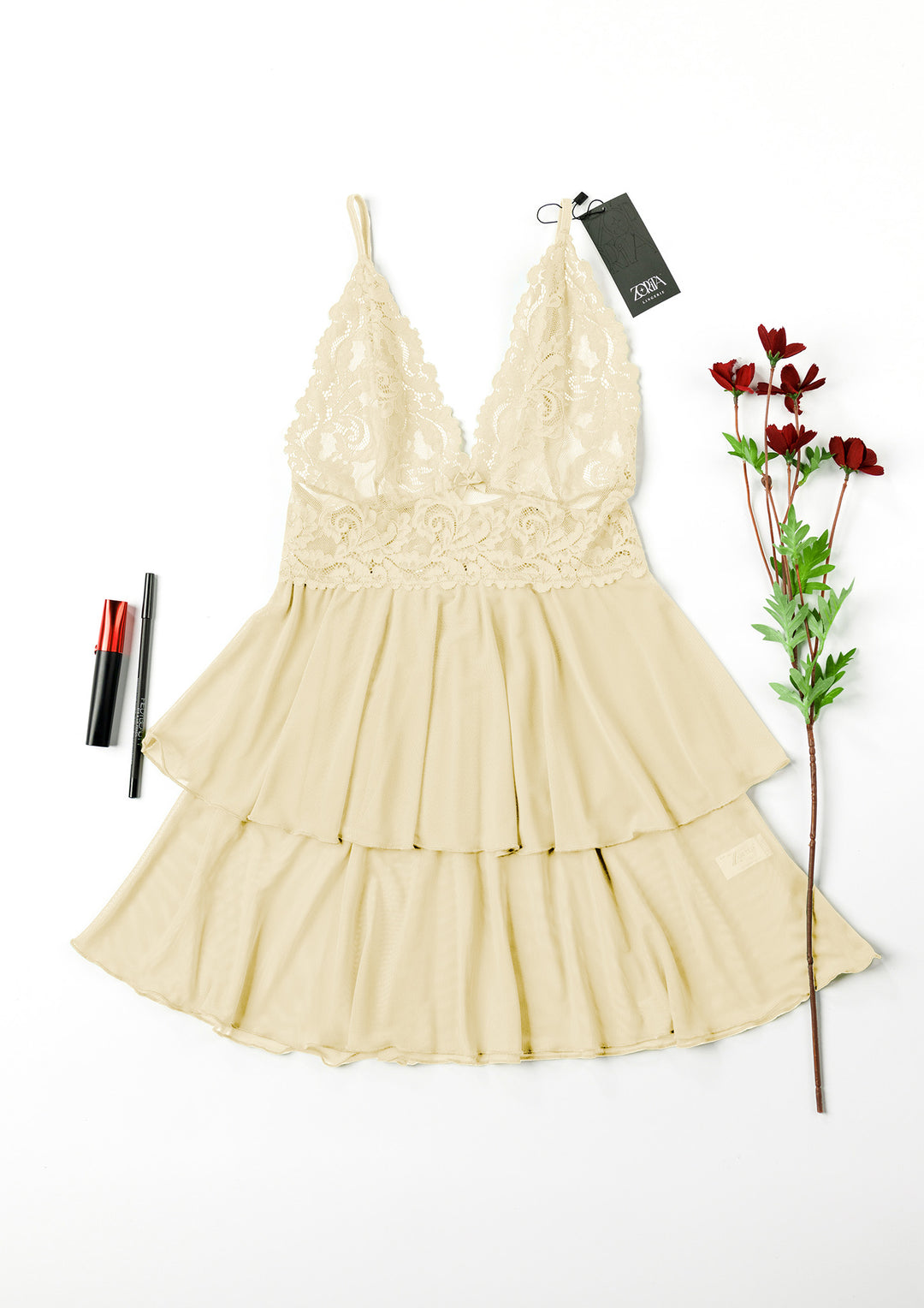 بيبي دول ساتان بلمسة دانتيل