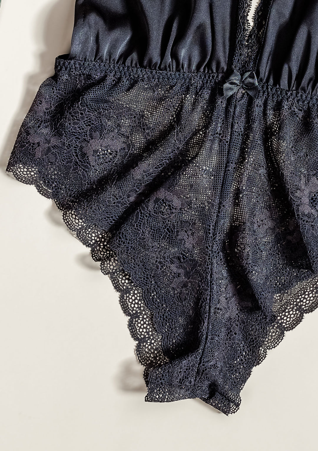 تيدي دانتيل كروتشليس