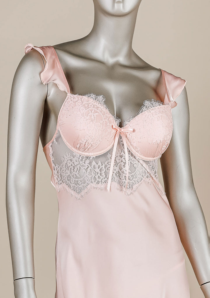 فستان ساتان بحواف دانتيل