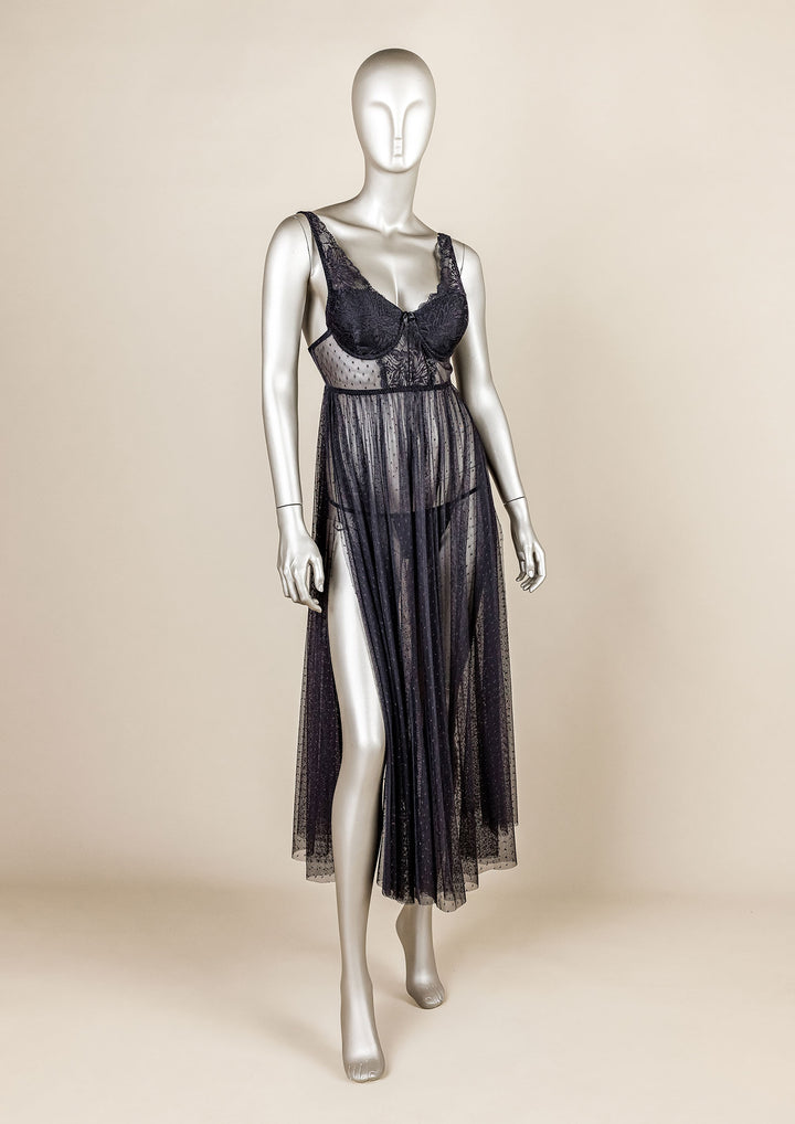 فستان شبكي بحواف دانتيل