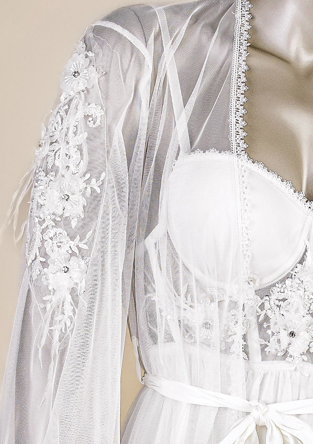 طقم لانجري ساتان للعروس