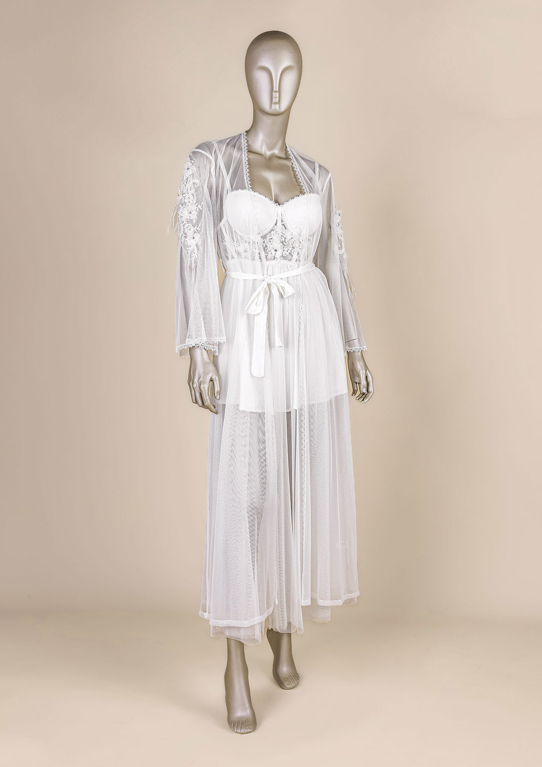 طقم لانجري ساتان للعروس