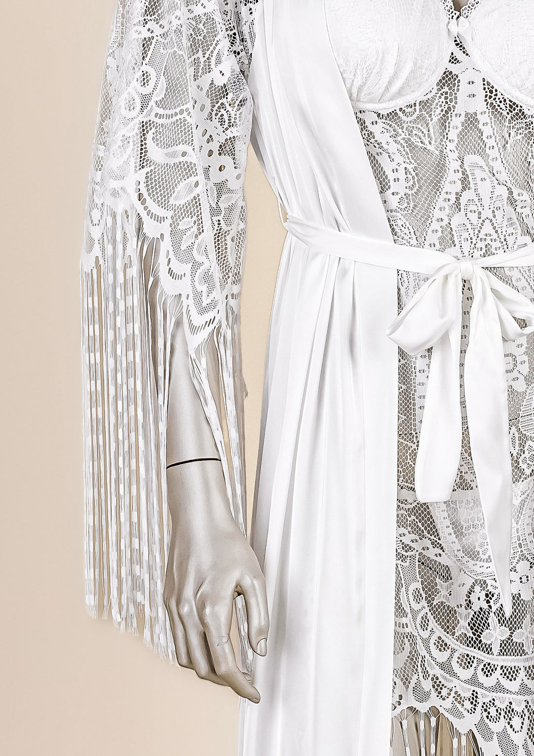 طقم لانجري دانتيل للعروس