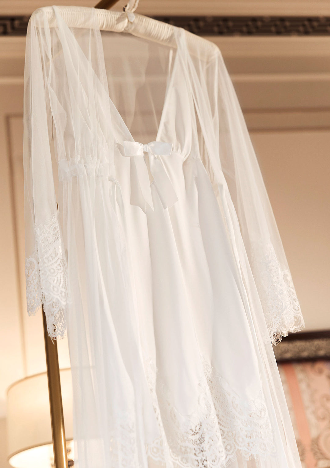 طقم بيبي دول و روب عرائسي