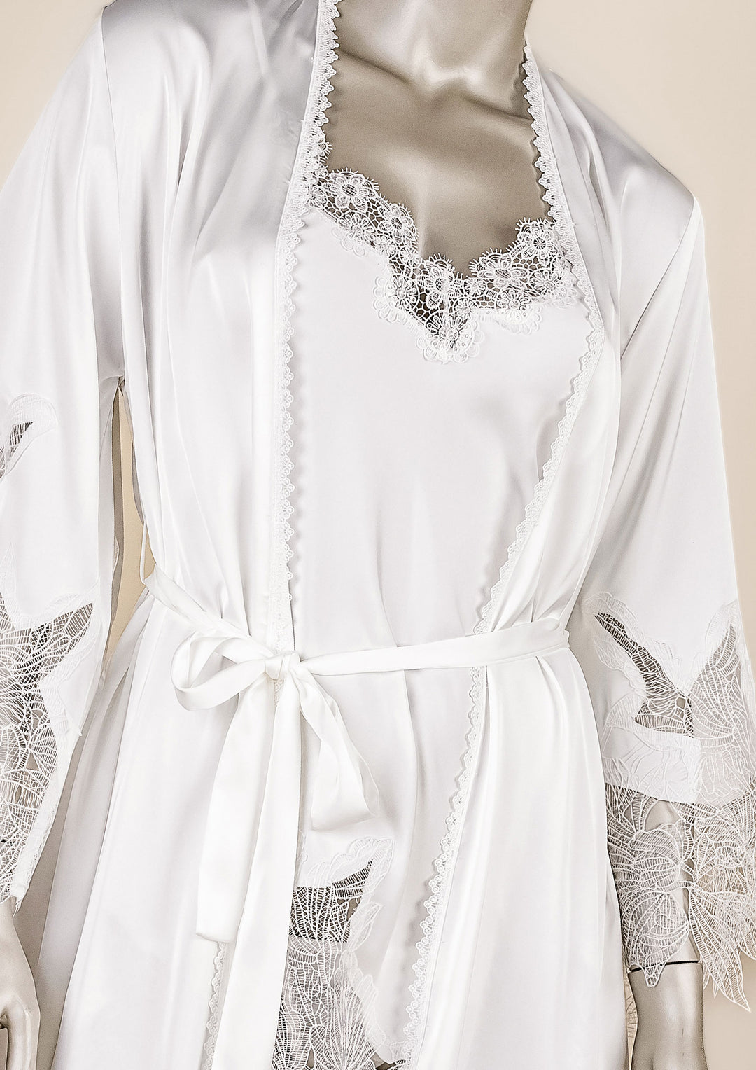 طقم لانجري عرائسي