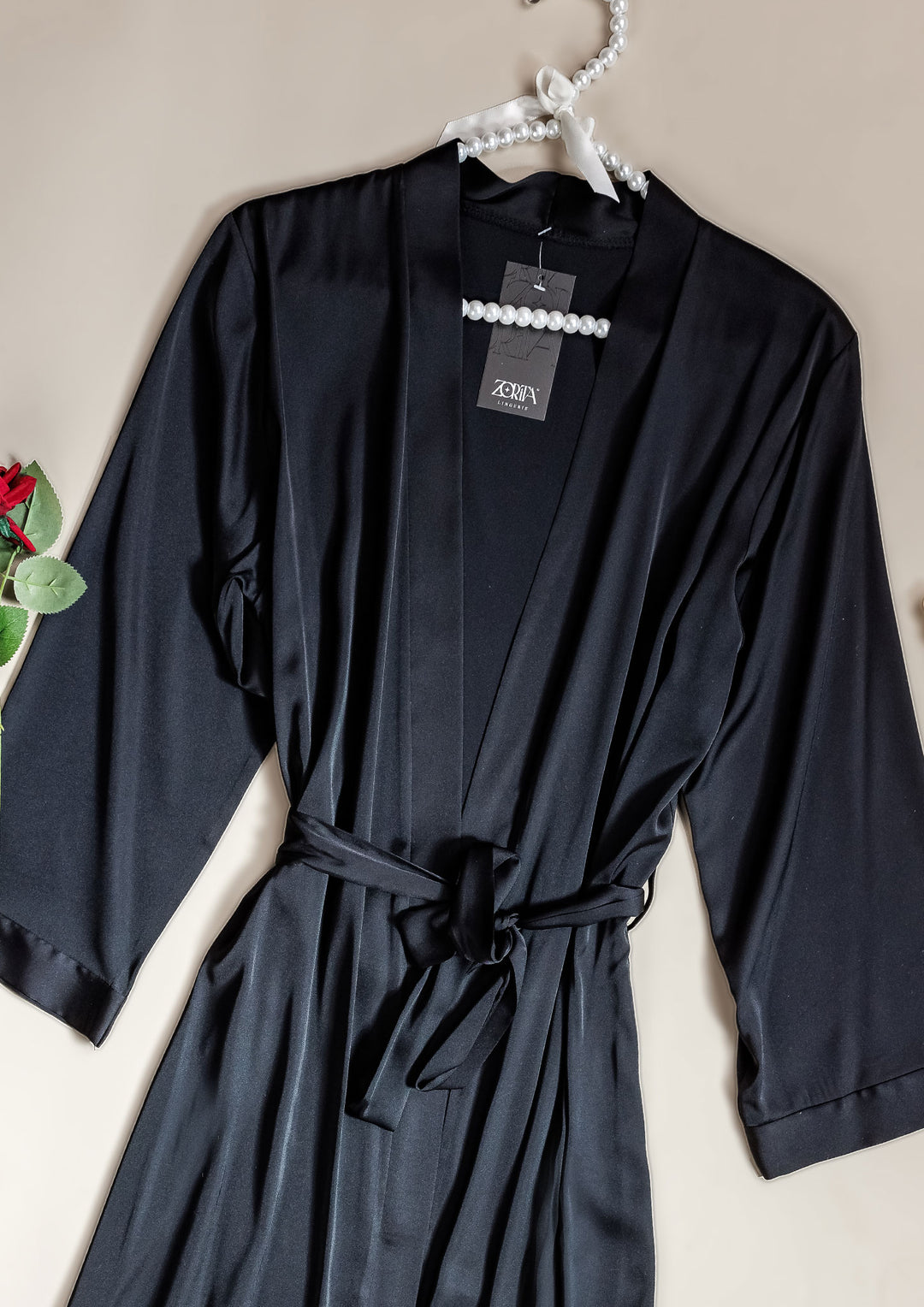 روب ساتان قصير