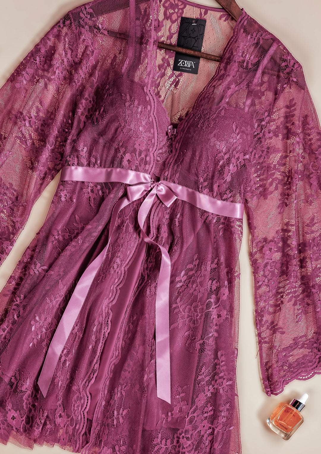 طقم رداء دانتيل 6119-25