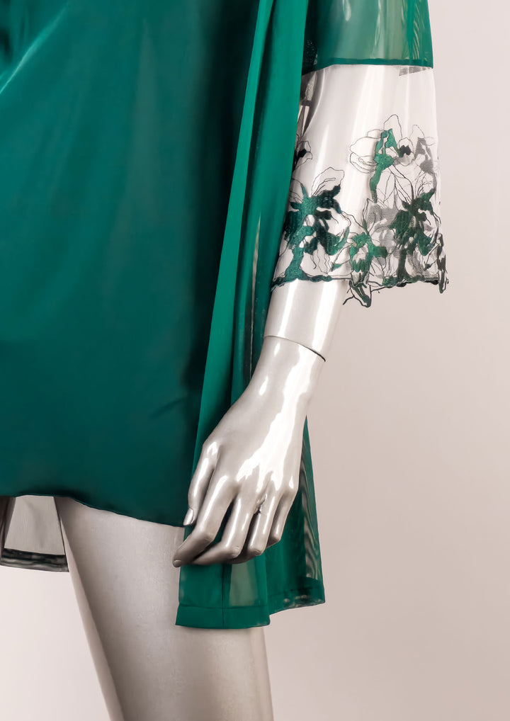 Sexy robe set with trim lace