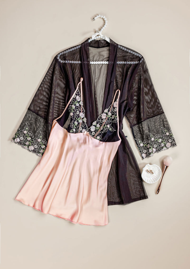 Sexy robe set with trim lace